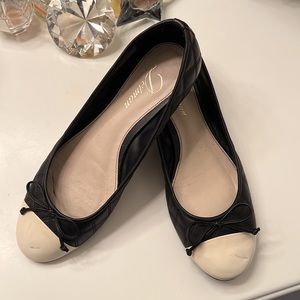 Delman Willa Flats size 8